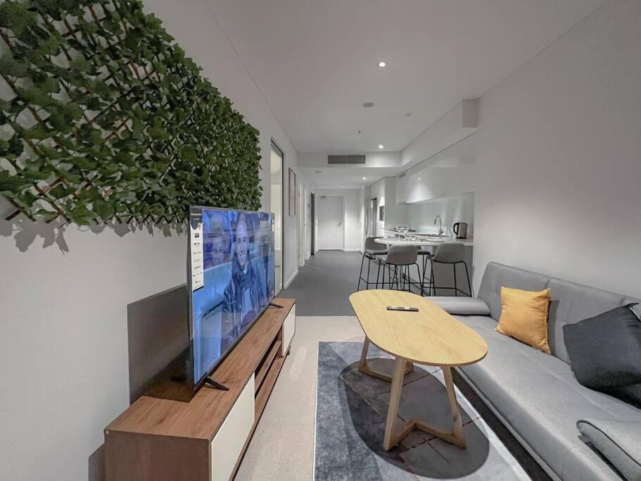 Amazing 2 Bedroom In Cbd! Brisbane Exterior photo