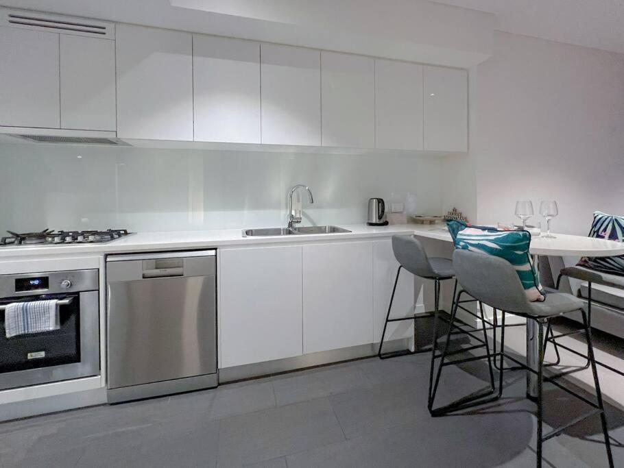 Amazing 2 Bedroom In Cbd! Brisbane Exterior photo