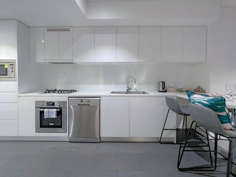 Amazing 2 Bedroom In Cbd! Brisbane Exterior photo