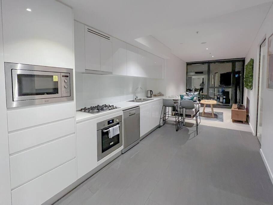Amazing 2 Bedroom In Cbd! Brisbane Exterior photo